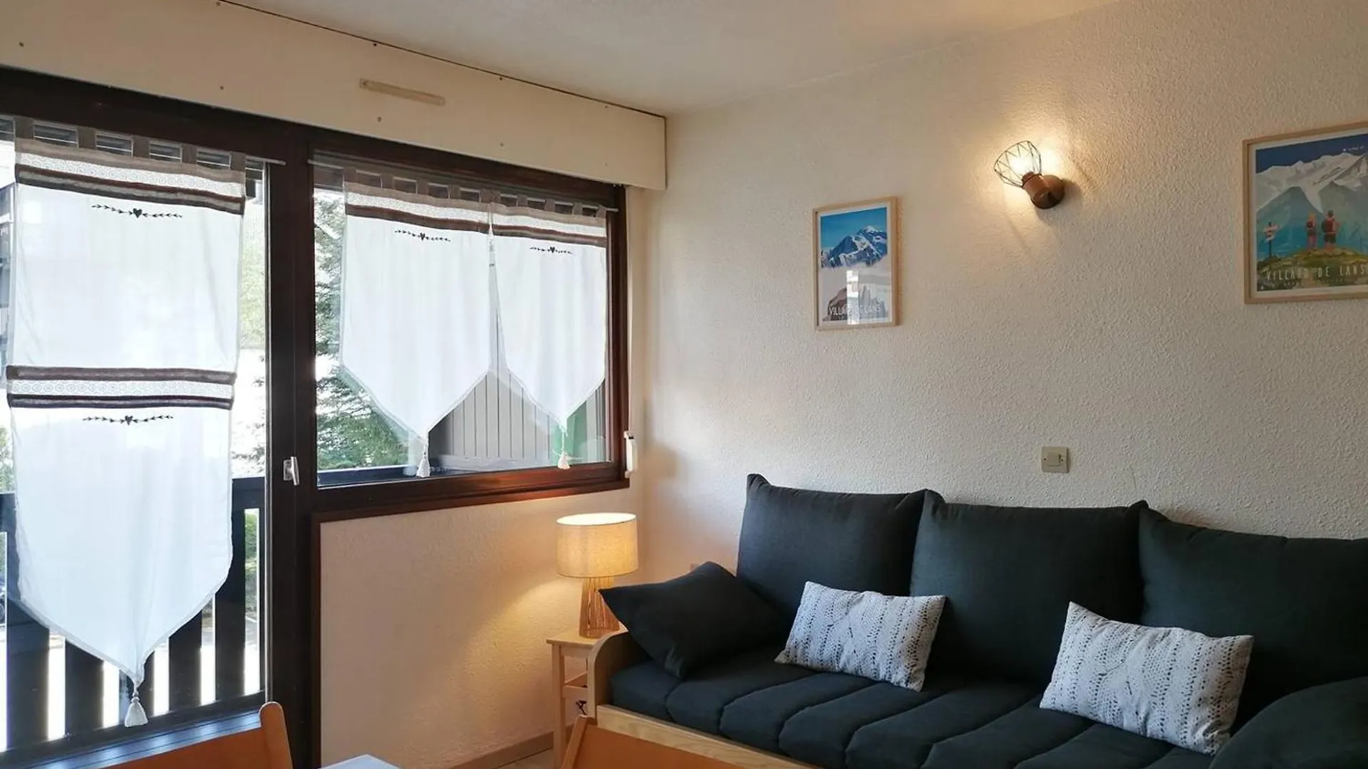 Apartment Studio Cabine Avec Balcon, Parking, Casier A Ski, Proche Commodites Et Pistes A Villard-De-Lans - Fr-1-548-42 France